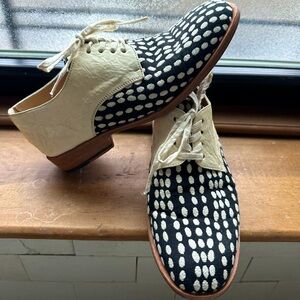 Esquivel Oxfords Brogues Derby Vanas Laceup